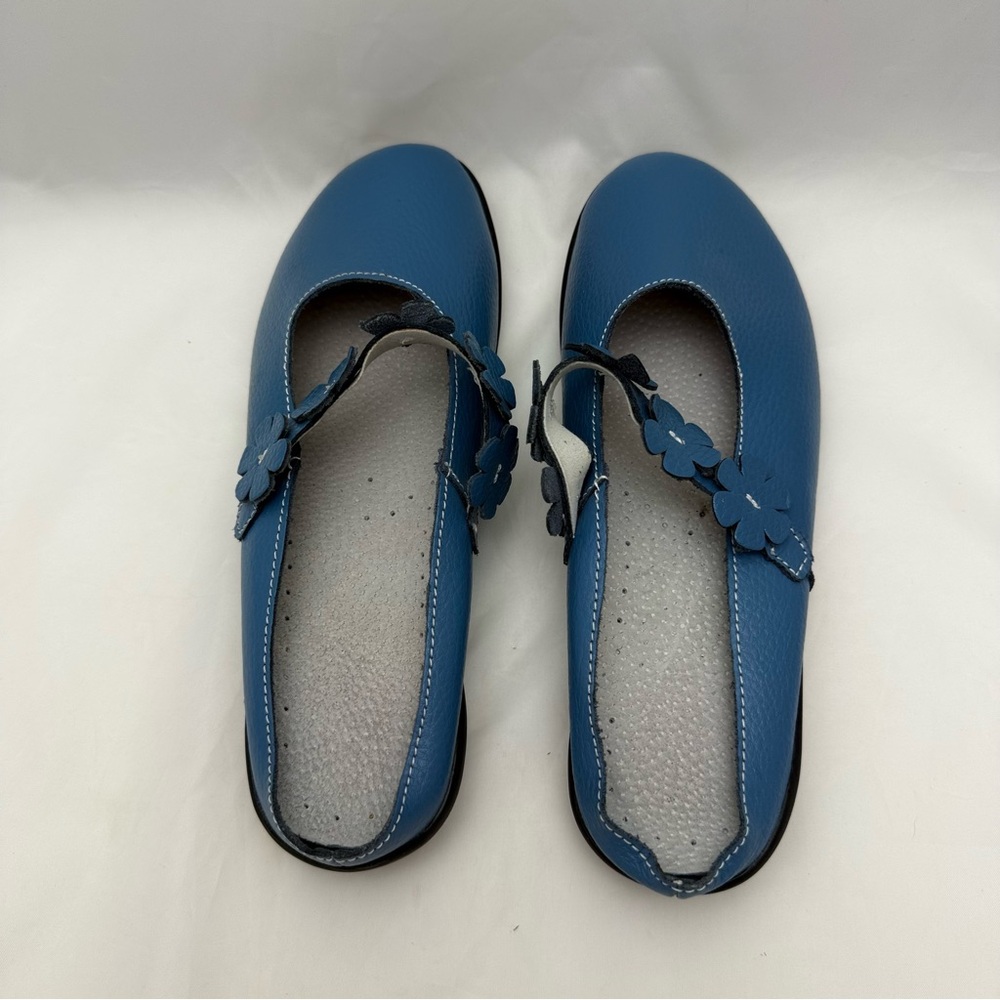 Blue Floral Slip-On Comfort Flats Shoes Sz 7 Casual Everyday Walking Women’s - Picture 6 of 9